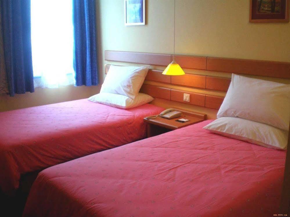Home Inn Yantai Haiyang Bus Station Shengchancun Екстериор снимка